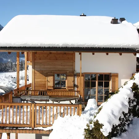Chalet Quiet Chalet With Pool In Wald Im Pinzgau *