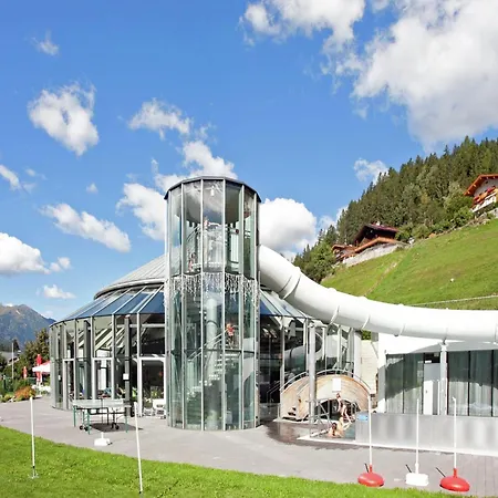 Quiet Chalet With Pool In Wald Im Pinzgau Chalet