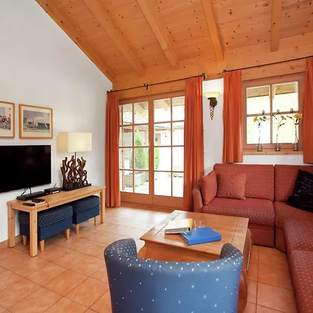 Chalet Quiet Chalet With Pool In Wald Im Pinzgau *