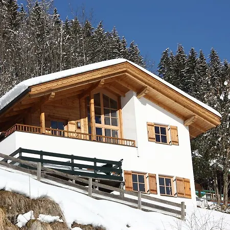 Quiet Chalet With Pool In Wald Im Pinzgau